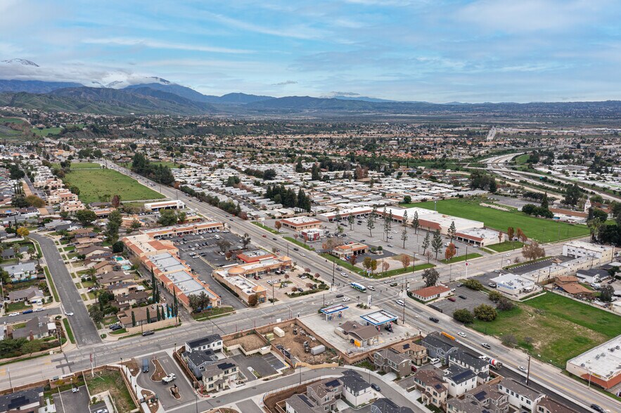 More Photos Of 3644-3694 E Highland Ave, Highland General Retail For Sale