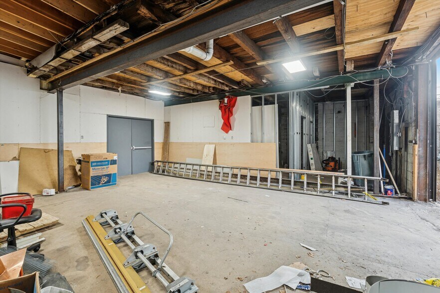 More Photos Of 3605 Salmon St, Philadelphia Industrial For Lease