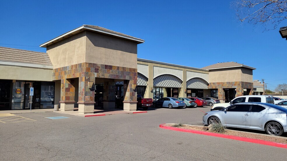 More Photos Of N 12426-12452 Dr, Phoenix General Retail For Sale