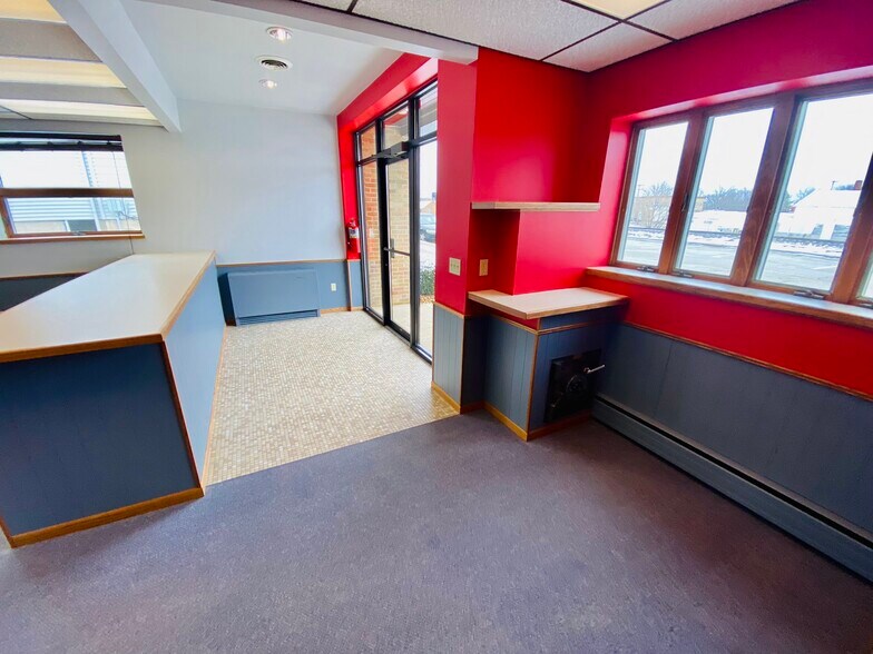 More Photos Of 713 Railroad Ave, Lomira Storefront For Lease