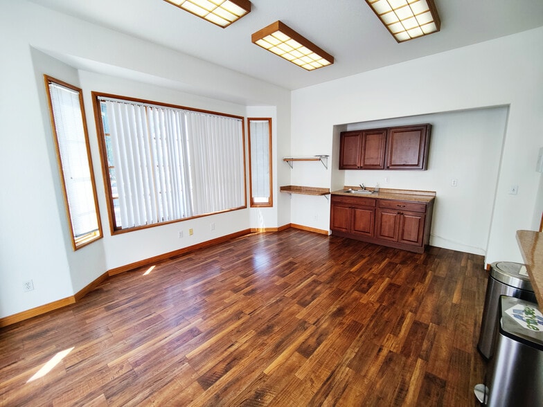 More Photos Of 205 National City Blvd, National City Office For Lease