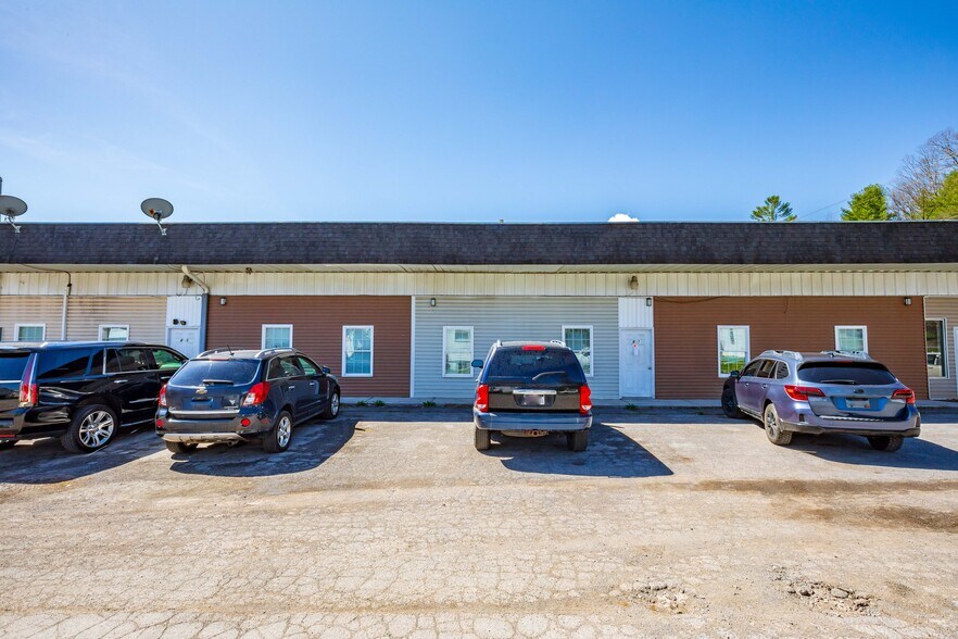 More Photos Of 396 Blue Prince Rd, Bluefield Apartments For Sale