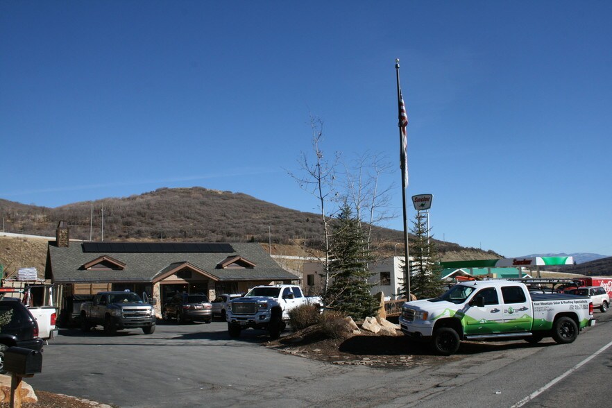 More Photos Of 155 Aspen Dr, Park City Freestanding For Lease