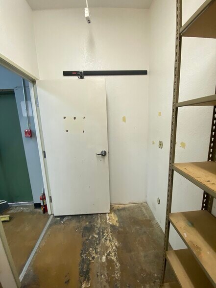 More Photos Of 630 W 17th Pl, Tempe Schools For Lease