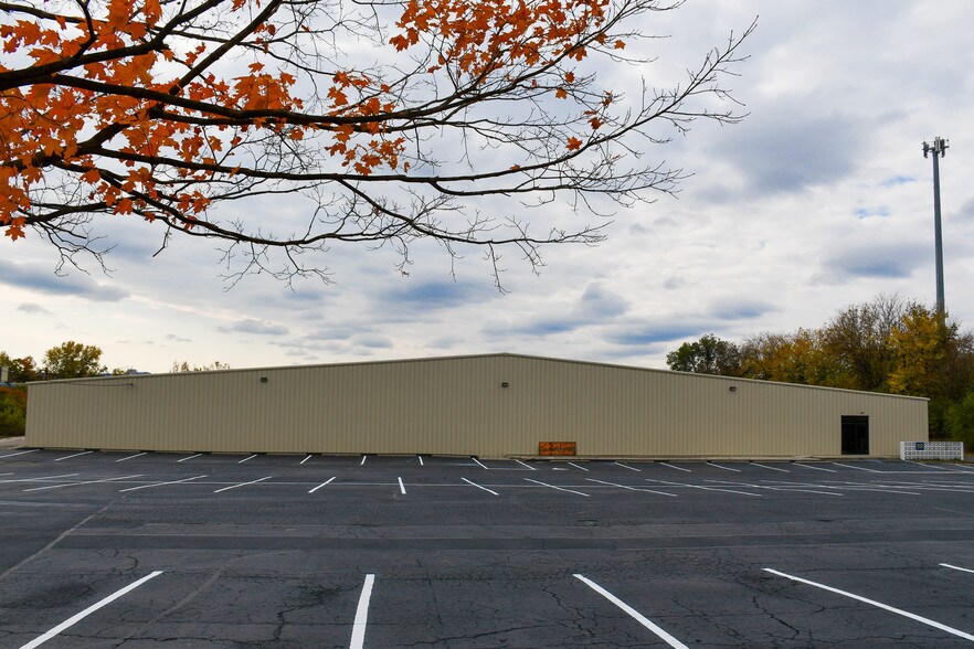 More Photos Of 5609 Center Hill Ave, Cincinnati Manufacturing For Lease