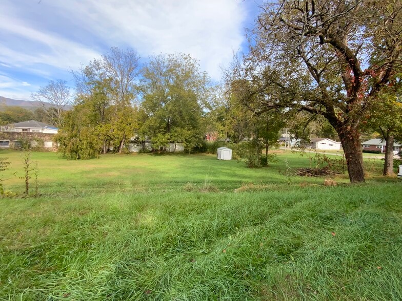 More Photos Of 61 Fairview Rd, Andrews Multifamily For Sale