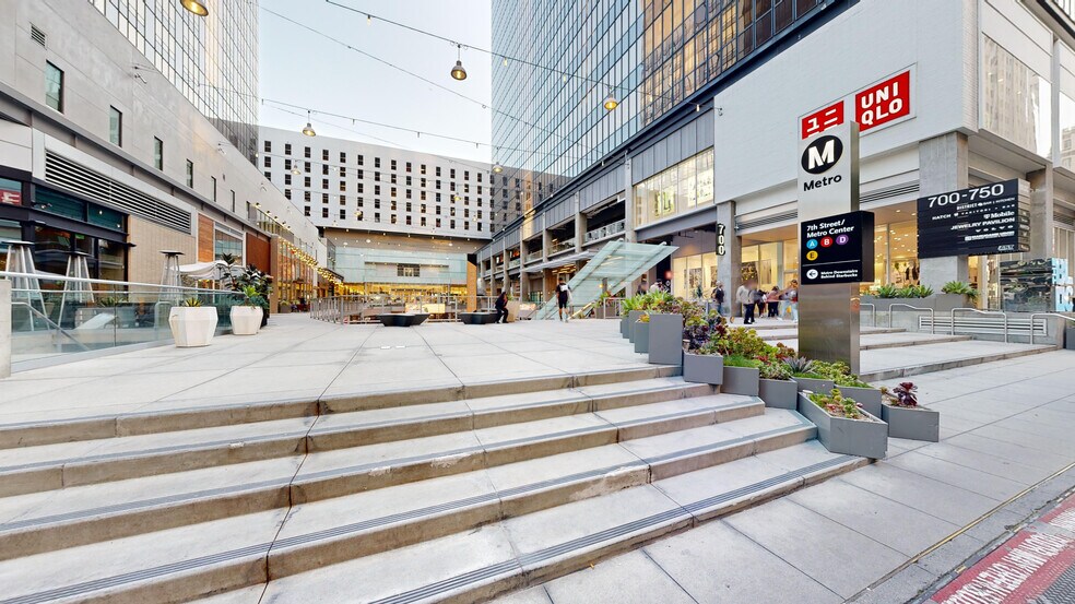 More Photos Of 700-750 W 7th St, Los Angeles Department Store For Lease
