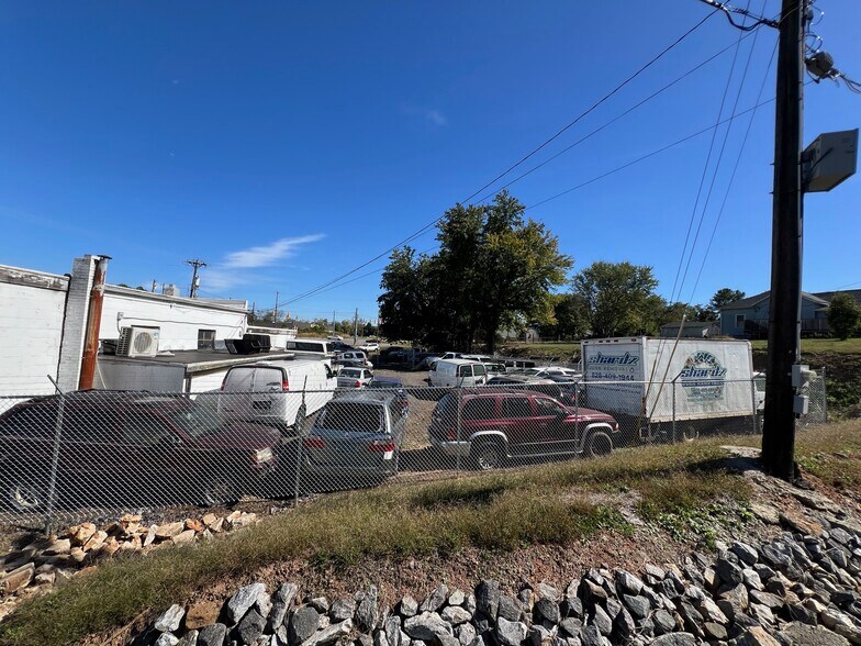 More Photos Of 2140 US Highway 70, Connelly Springs Auto Repair For Sale