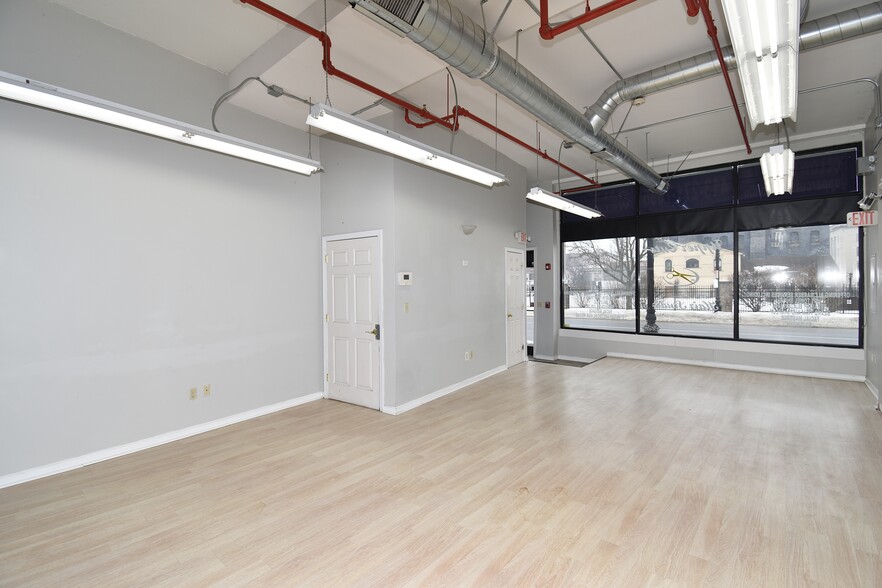 More Photos Of 181-187 Chestnut St, Springfield Apartments For Sale