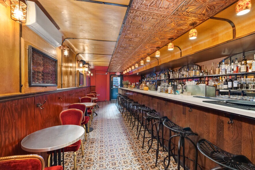 More Photos Of 90 W Houston St, New York Apartments For Lease