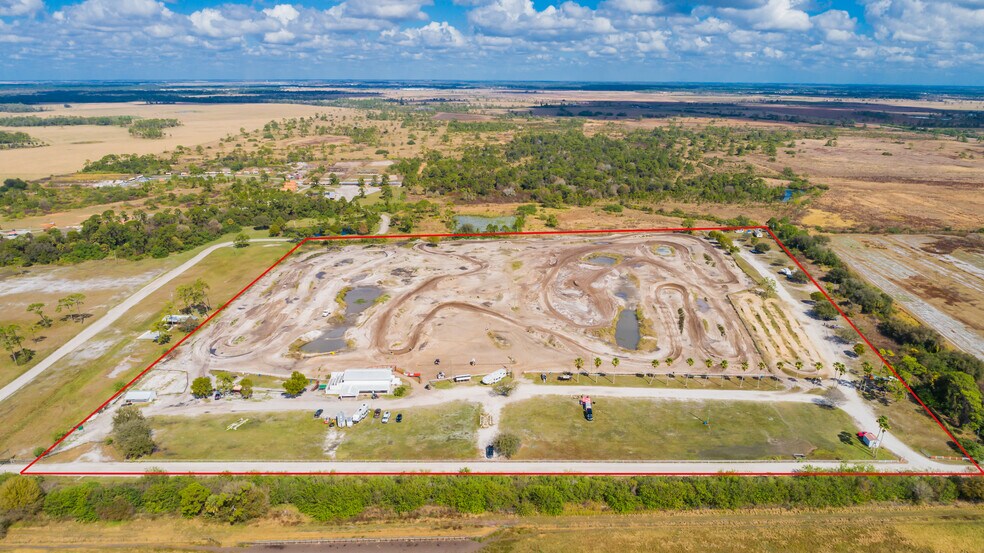 More Photos Of 7543 NE 48th St, Okeechobee Racetrack For Sale