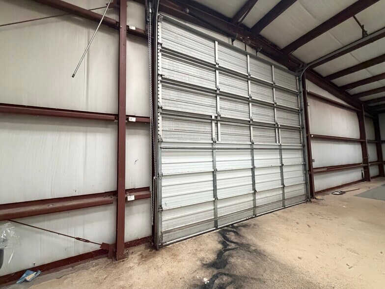 More Photos Of 2991 New Hopewell Rd, Hartsville Industrial For Lease