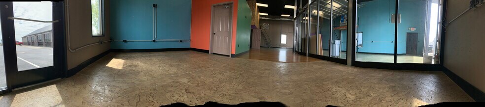 More Photos Of 8745 Old US Highway 50, Breese Industrial For Lease