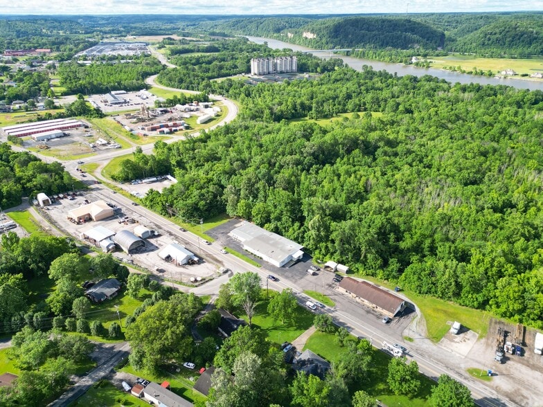 More Photos Of 1094 N Main St, Ashland City Light Manufacturing For Sale