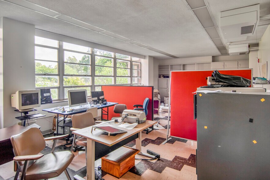 More Photos Of 600 N Main St, Mount Vernon Congregate Senior Housing For Sale