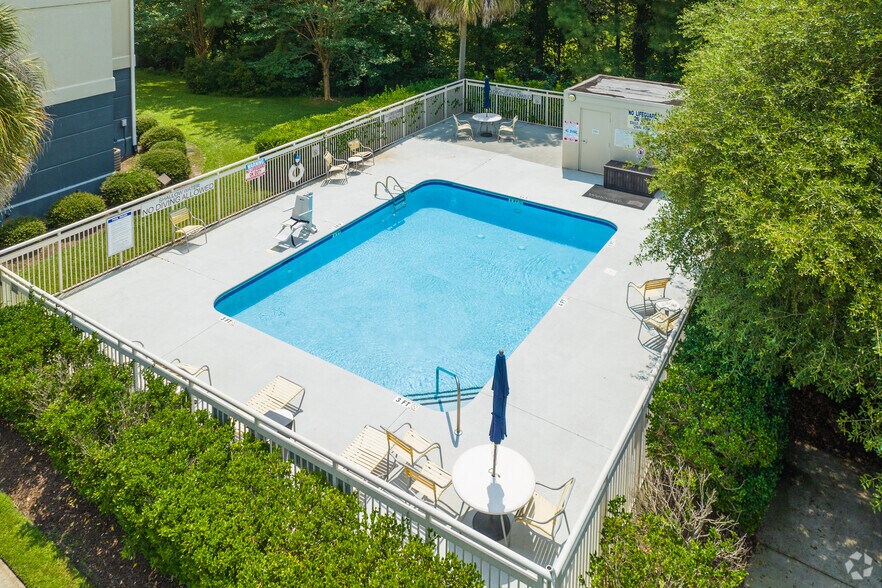 More Photos Of 663 Citadel Rd, Orangeburg Hotel For Sale