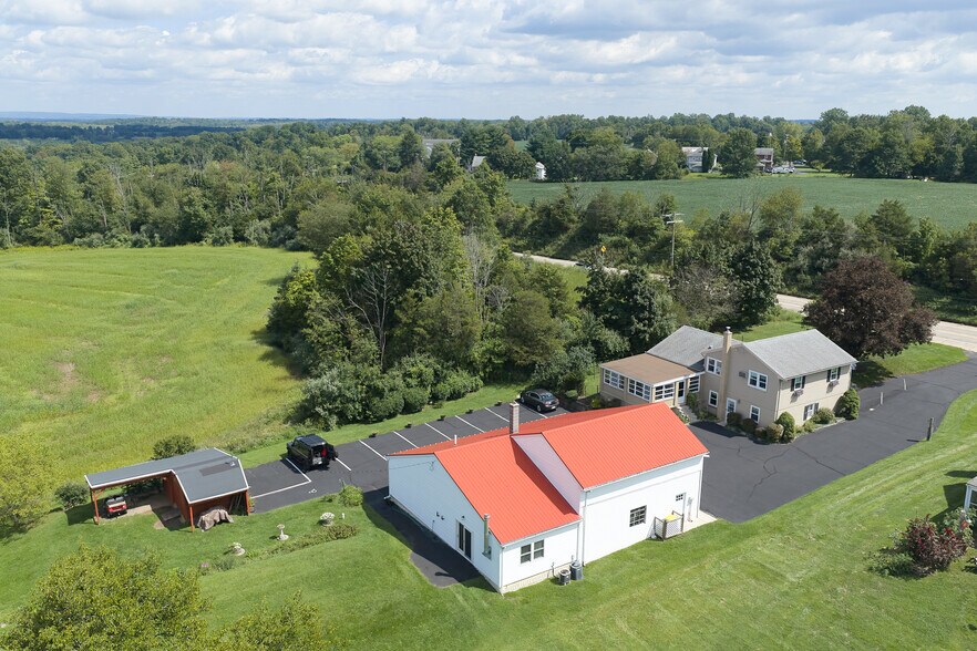 More Photos Of 7078 Easton Rd, Pipersville Auto Repair For Sale