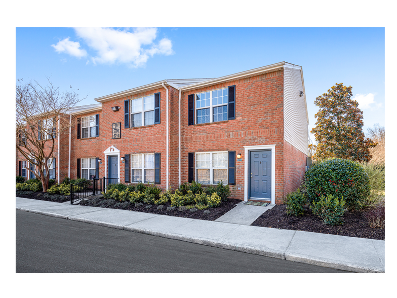 More Photos Of 5600 Salem Run Blvd, Fredericksburg Apartments For Sale