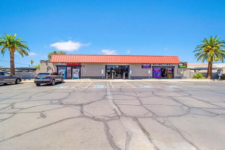 More Photos Of 78 W Ray Rd, Chandler Convenience Store For Lease