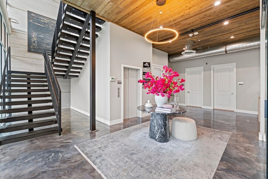 More Photos Of 178 W 13490 S, Draper Office For Lease
