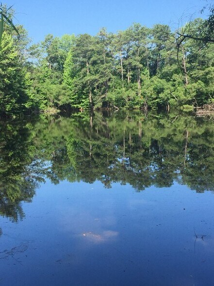 More Photos Of 9139 Veterans Parkway, Fortson Land For Sale