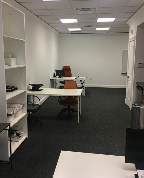 More Photos Of 3020 Highlands Pky, Smyrna Office For Lease