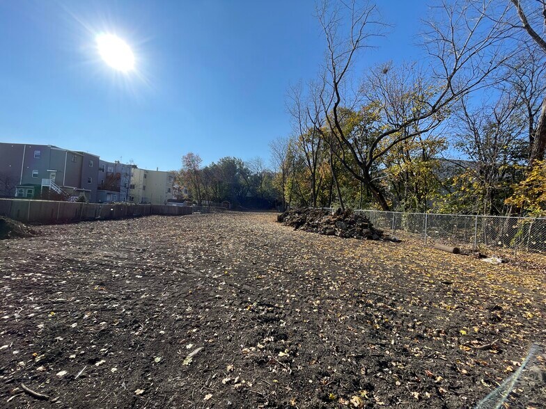More Photos Of 71 Stockton St, Chelsea Land For Sale