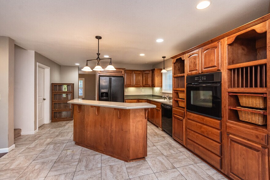 More Photos Of 13900 Ponderosa Way, Pine Grove Apartments For Sale