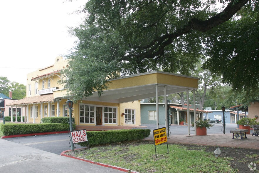 More Photos Of 3617 Broadway, San Antonio Coworking Space