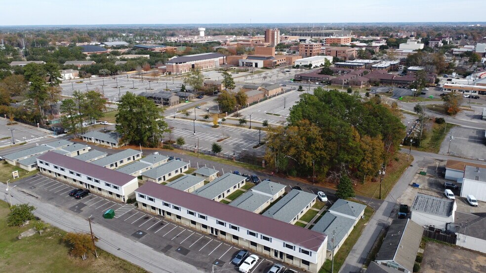 Primary Photo Of 119 N 35th Ave, Hattiesburg Apartments For Sale