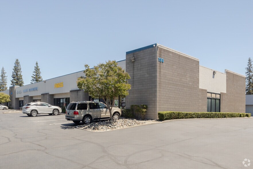 More Photos Of 198 Cirby Way, Roseville Flex For Lease