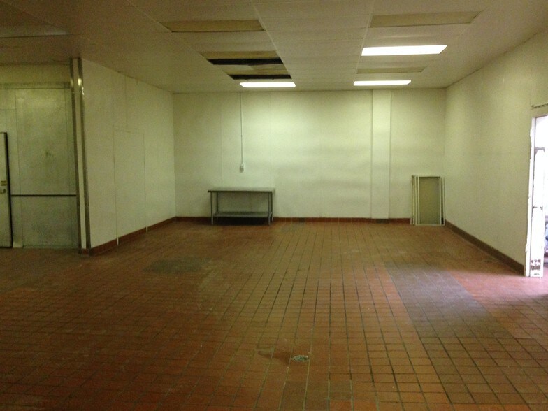 More Photos Of 115 Davis Cir SW, Marietta Food Processing For Lease