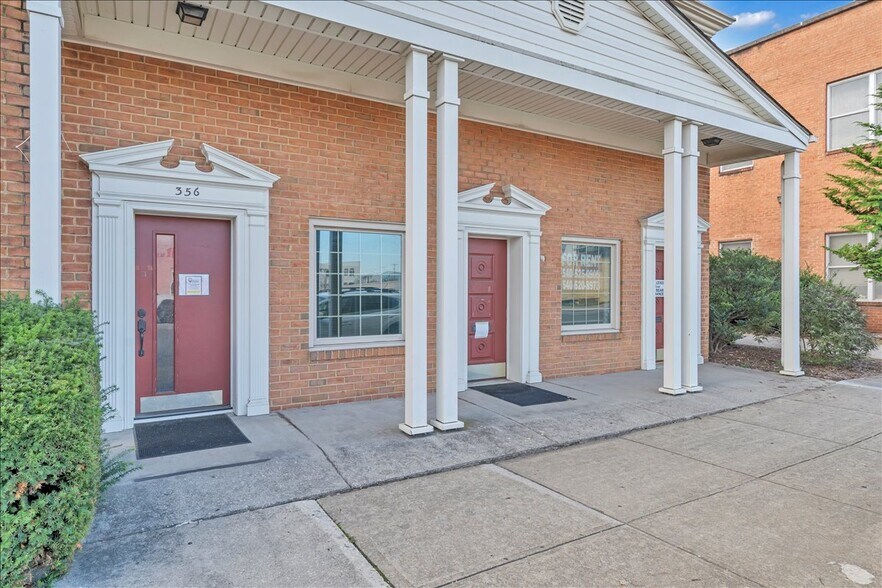 More Photos Of 356-358 Campbell Ave NW, Roanoke Office For Sale