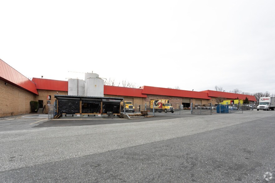 More Photos Of 1400-1464 Desoto Rd, Baltimore Warehouse For Lease