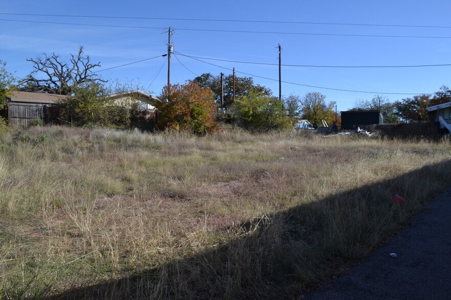More Photos Of 220 Highway 261, Buchanan Dam Restaurant For Lease