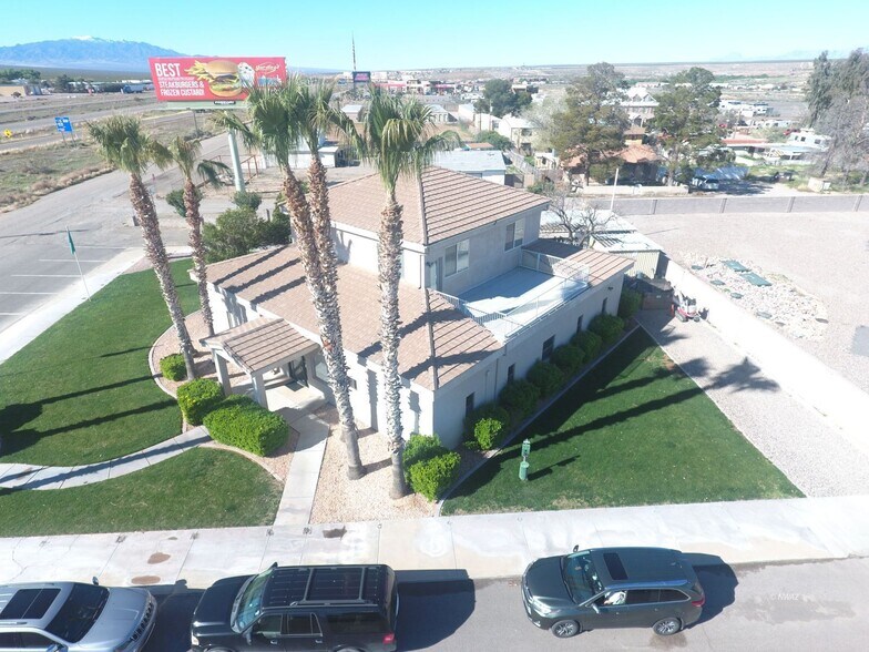 More Photos Of 4103 E Fleet St, Littlefield Office For Sale