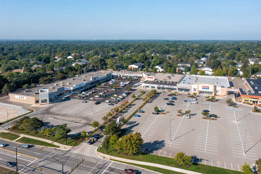 Primary Photo Of 30825-31383 Orchard Lake Rd, Farmington Hills Unknown For Lease