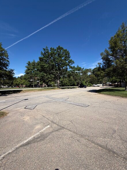 More Photos Of 211 Loudon Rd, Concord Office For Lease