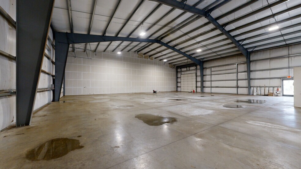Primary Photo Of 1160 NW Noble Dr, Estacada Distribution For Lease