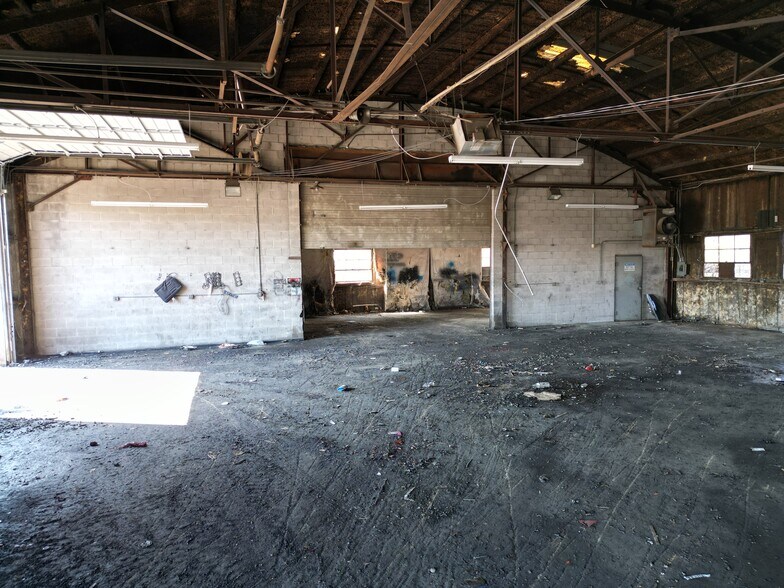 More Photos Of 259 Webster Ave, Memphis Warehouse For Sale