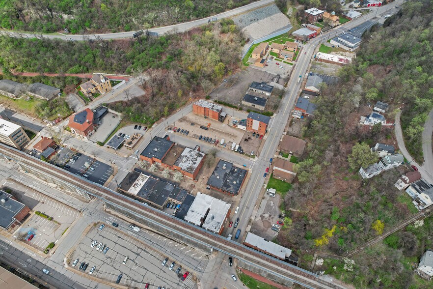 More Photos Of 830-840 Linden Ave, East Pittsburgh General Retail For Sale