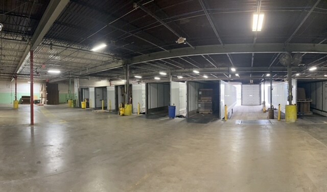 More Photos Of 1535 Fieldhouse Ave, Elkhart Distribution For Sale