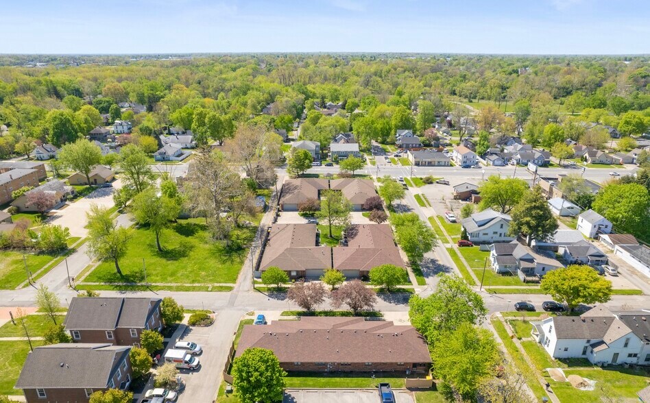 More Photos Of 714 College Dr, Anderson Apartments For Sale
