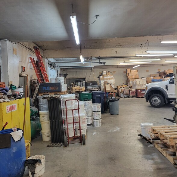 More Photos Of 125 Ontario St, Buffalo Warehouse For Sale