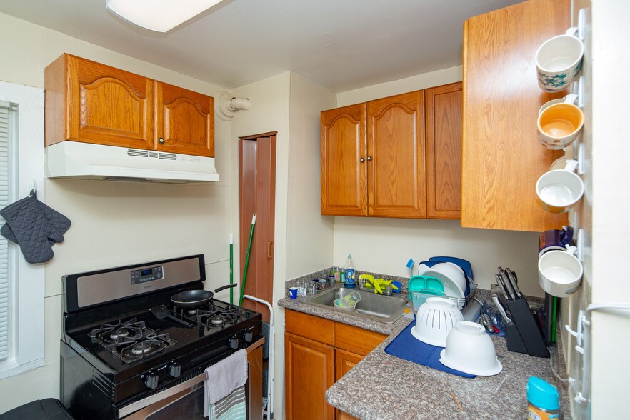 More Photos Of 1507 Prince St, Berkeley Apartments For Sale