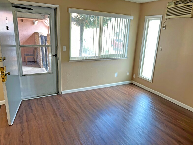 More Photos Of 310 W Poplar St, Stockton Apartments For Sale