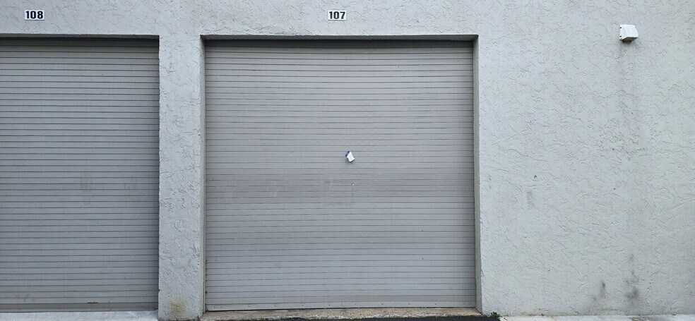 More Photos Of 3650 Coral Way, Miami Light Manufacturing For Lease