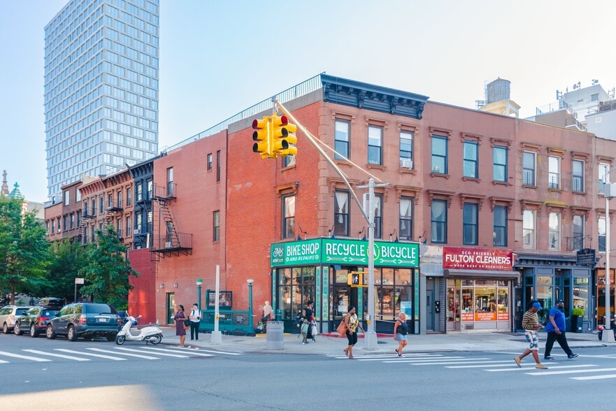More Photos Of 858 Fulton St, Brooklyn Bank For Sale