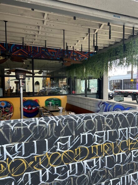 More Photos Of 2000 E 7th St, Los Angeles Storefront For Lease