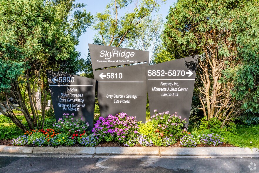 More Photos Of 5852-5870 Baker Rd, Minnetonka Unknown For Lease